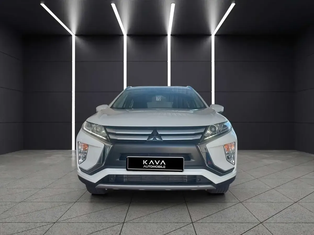 Gebraucht Mitsubishi Eclipse Cross 163 PS (119 kW) 2020 Weiß SUV