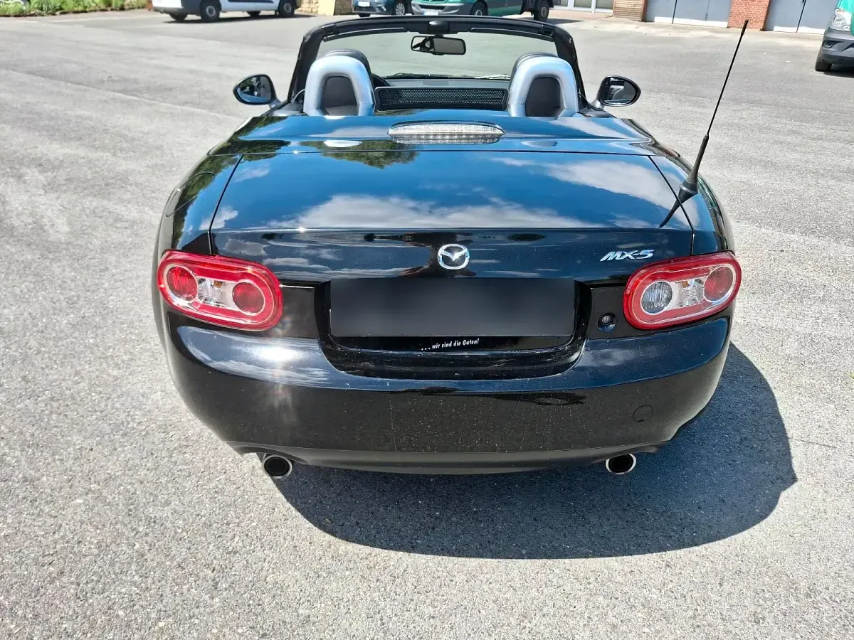 Gebraucht Mazda MX5 Sendo 126 PS (92 kW) 2014 Schwarz Cabrio