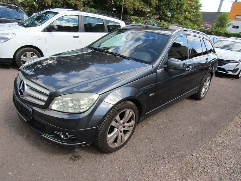 Grau Gebraucht 2009 Mercedes C180 Kombi | 4.990 € (Fairer Preis) - Bild 1/4