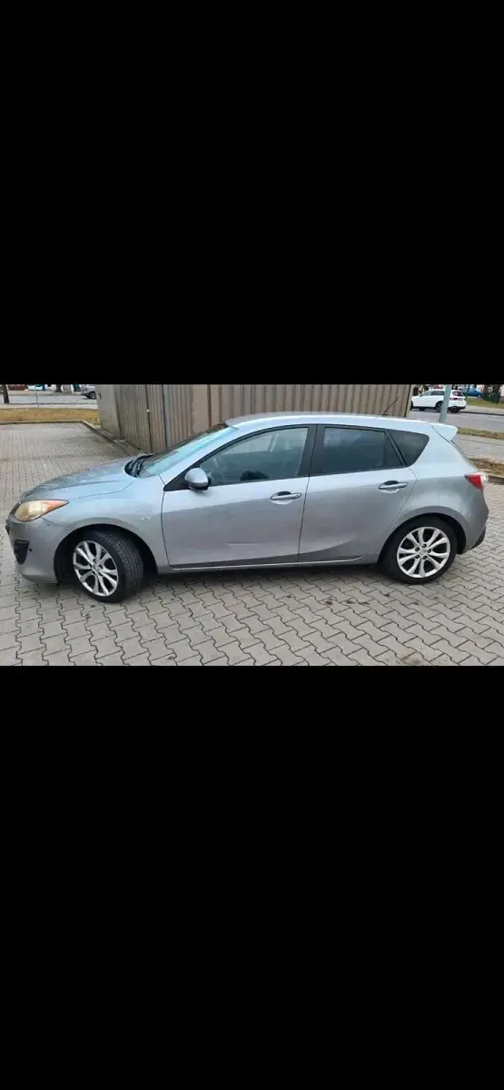 Usata Mazda 3 150 CV (110 kW) 2009 Argento Utilitaria