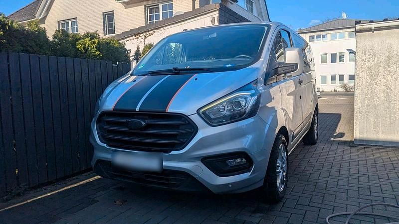Gebraucht Ford Transit Custom 105 PS (77 kW) 2018 Silber Van / Kleinbus