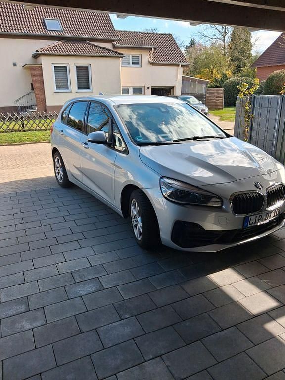 Gebraucht BMW 220 Active Tourer 192 PS (141 kW) 2020 Silber Van / Kleinbus
