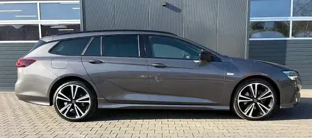 Gebraucht Opel Insignia Ultimate 174 PS (127 kW) 2023 Grau Kombi