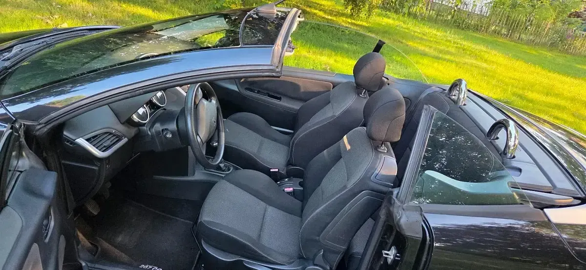 Gebraucht Peugeot 207 CC 120 PS (88 kW) 2009 Schwarz Cabrio