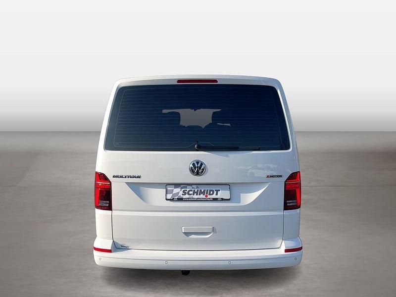 Gebraucht VW Multivan Comfortline 150 PS (110 kW) 2022 Weiß Van