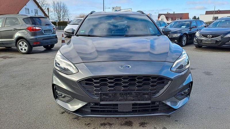 Gebraucht Ford Focus ST-Line 150 PS (110 kW) 2020 Grau Limousine