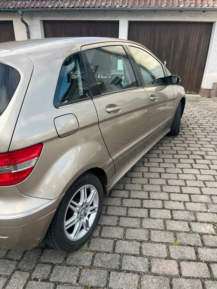 Brugt Mercedes B200 2007 Guld MPV