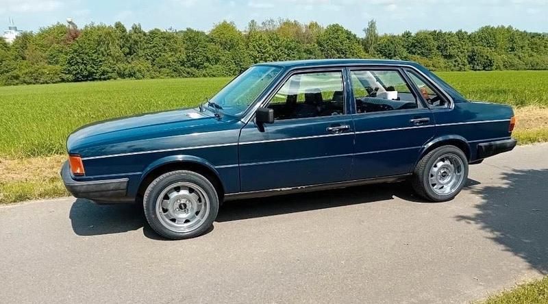 Second-hand Audi 80 54 CP (39 kW) 1984 Albastru Berlinǎ