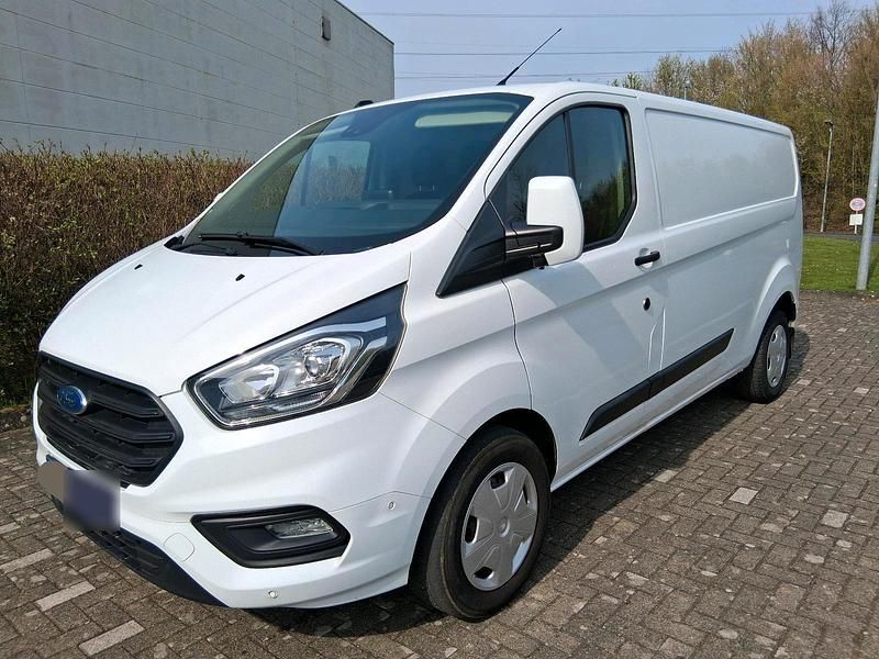 Gebraucht Ford Transit Custom 130 PS (95 kW) 2020 Weiß Van / Kleinbus