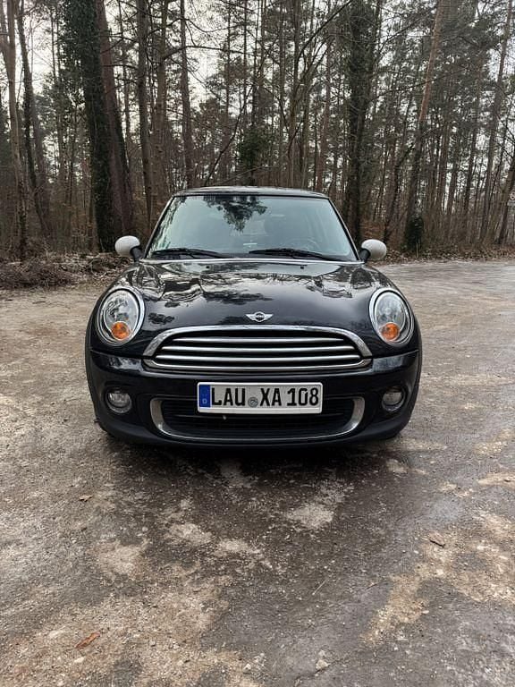 Schwarz Gebraucht 2011 Mini ONE Kleinwagen | 2.500 € (Superpreis) - Bild 1/4