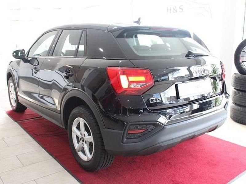 Gebraucht Audi Q2 Advanced 116 PS (85 kW) 2022 Brillantschwarz SUV