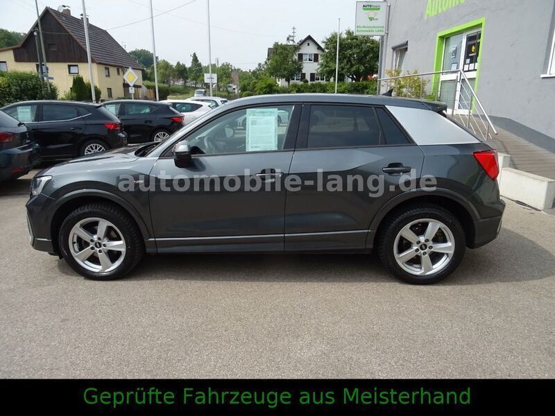 Gebraucht Audi Q2 S-Line 150 PS (110 kW) 2024 Grau SUV