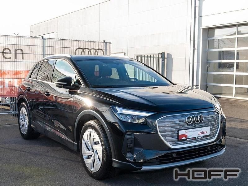 Gebraucht Audi Q4 e-tron Ambiente 250 kW (340 PS) 2025 Mythosschwarz metallic SUV