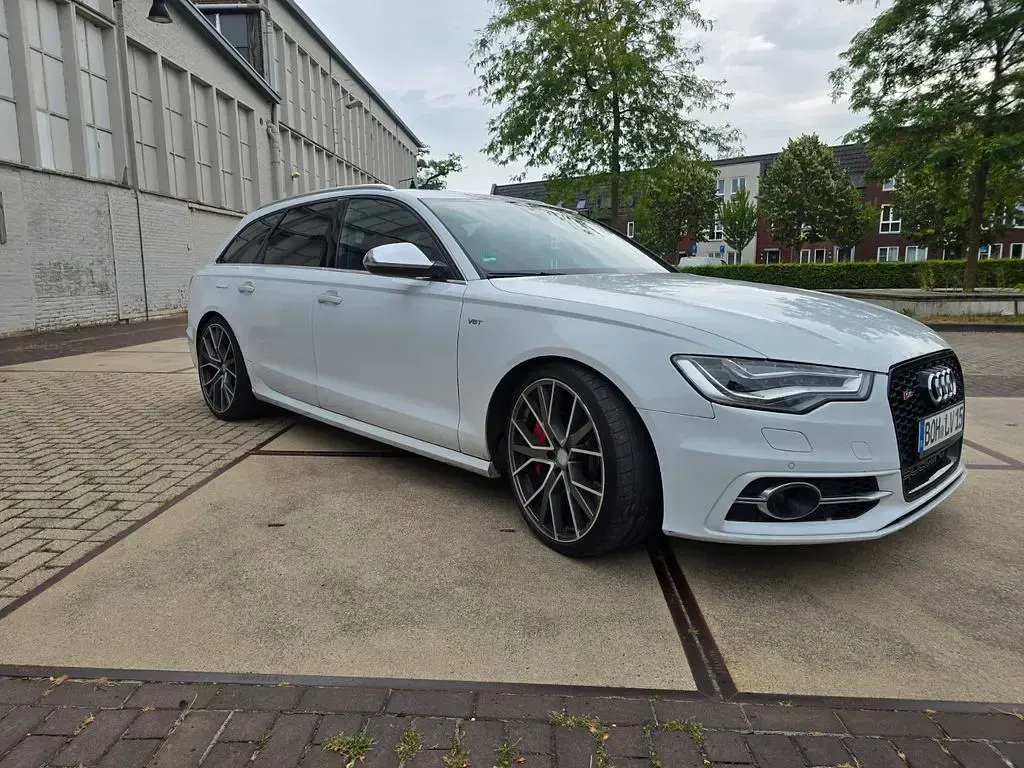 Gebraucht Audi S6 Sport 420 PS (308 kW) 2012 Weiß Limousine