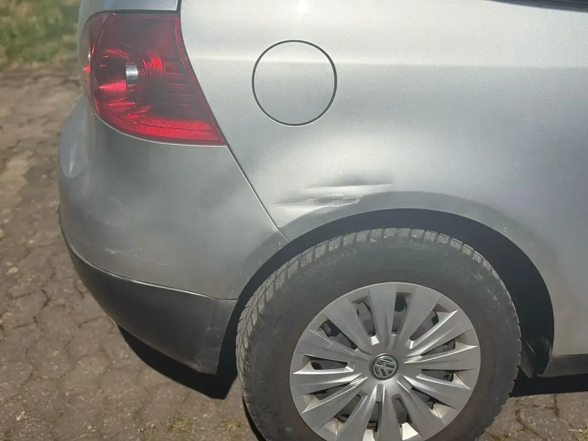 Gebraucht VW Golf IV 75 PS (55 kW) 2005 Silber Kleinwagen