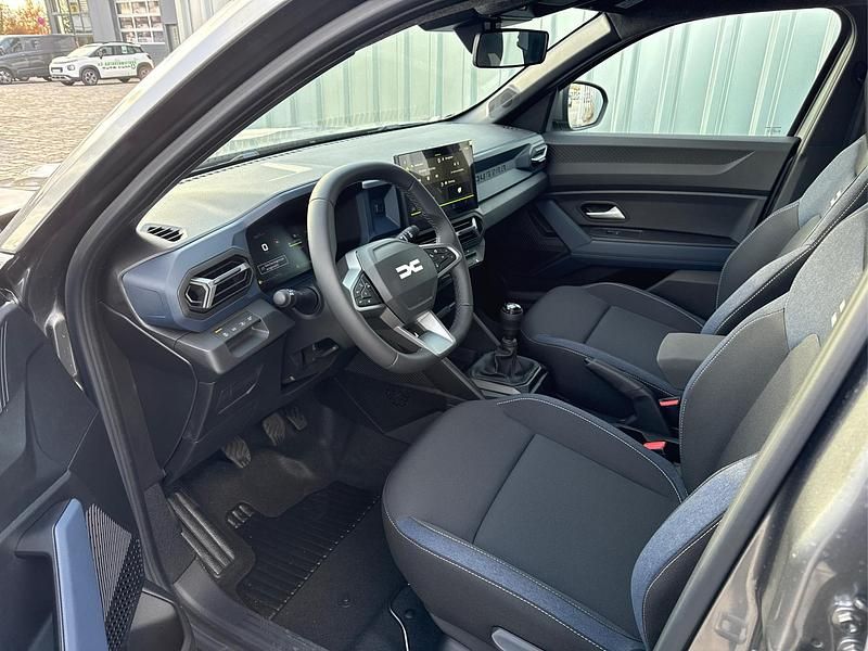 Neu Dacia Duster Expression 131 PS (96 kW) 2025 Weiss SUV