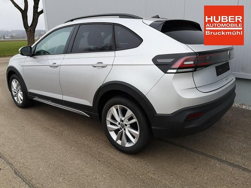 Neu VW Taigo Life 95 PS (69 kW) 2025 Reflexsilber metallic SUV