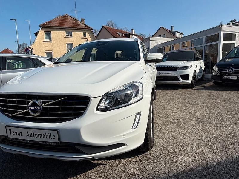 Gebraucht Volvo XC60 Summum 150 PS (110 kW) 2017 Weiß SUV