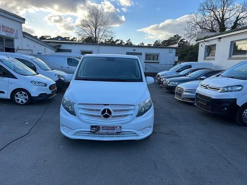 Gebraucht Mercedes Vito 88 PS (64 kW) 2016 Weiß Van
