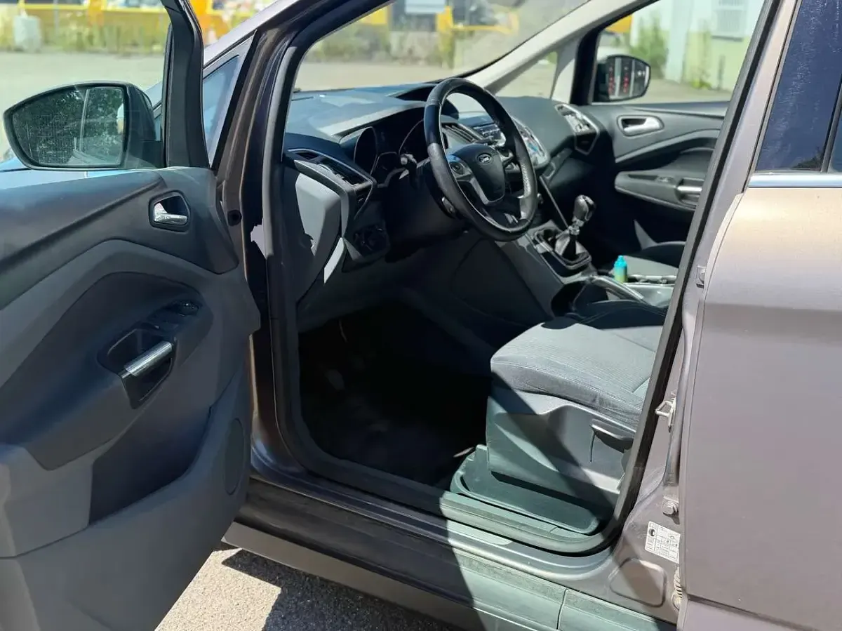 Gebraucht Ford C-MAX Titanium 163 PS (119 kW) 2012 Brisbane braun (met.) Van / Kleinbus