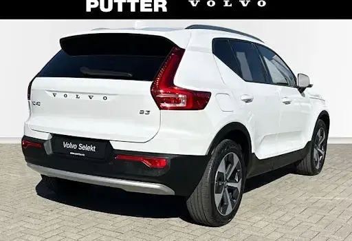 Occasion Volvo XC40 Core 163 ch (119 kW) 2024 Blanc SUV