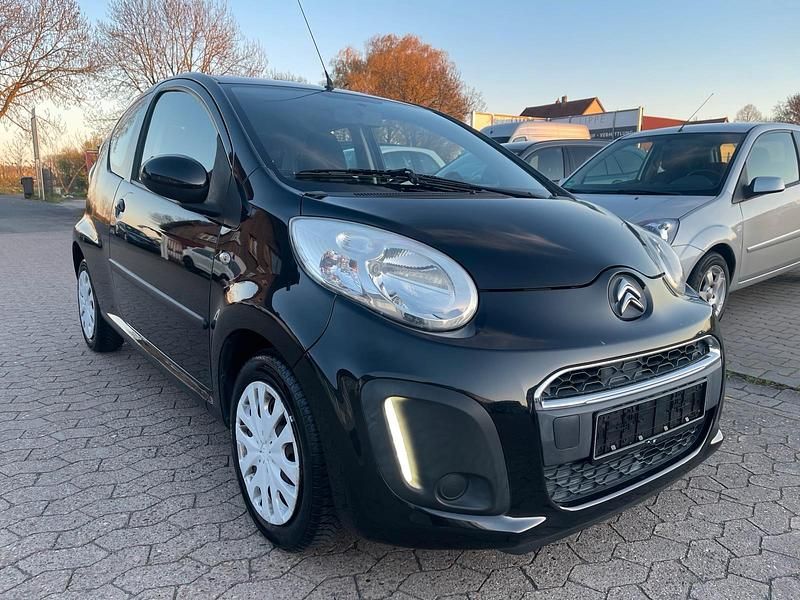 Gebraucht Citroën C1 68 PS (50 kW) 2012 Schwarz Kleinwagen