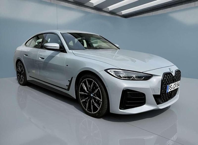 Grau Gebraucht 2022 BMW 420 M Sport Coupé | 37.000 € (Guter Preis) - Bild 1/4