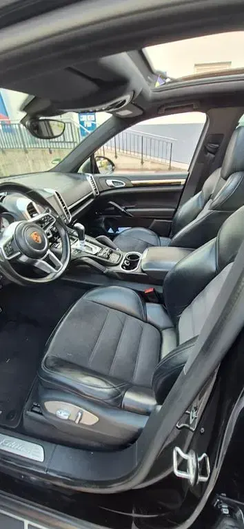 Gebraucht Porsche Cayenne Platinum Edition 385 PS (283 kW) 2017 Schwarz SUV