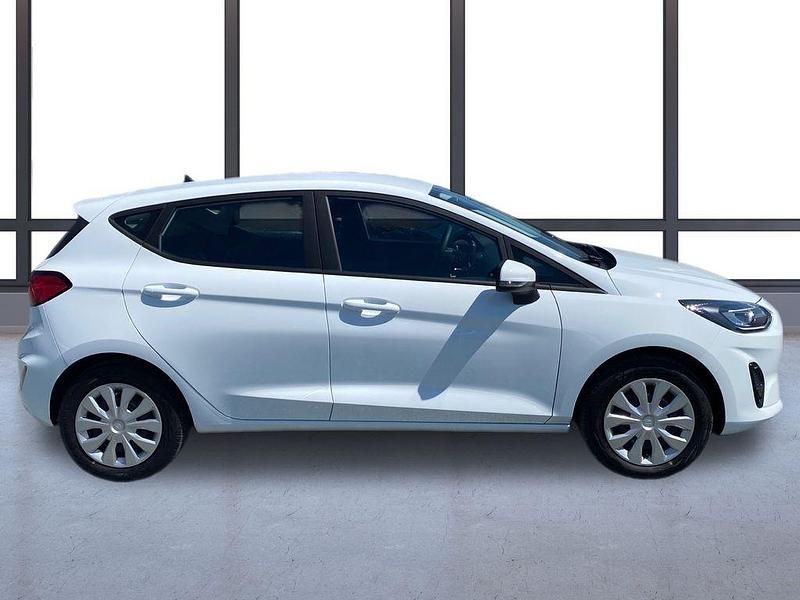 Gebraucht Ford Fiesta Trend 75 PS (55 kW) 2022 Frostweiß (uni) Kleinwagen