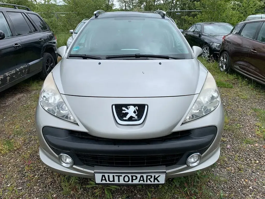 Gebraucht Peugeot 207 Urban Move 95 PS (69 kW) 2009 Grau Kombi