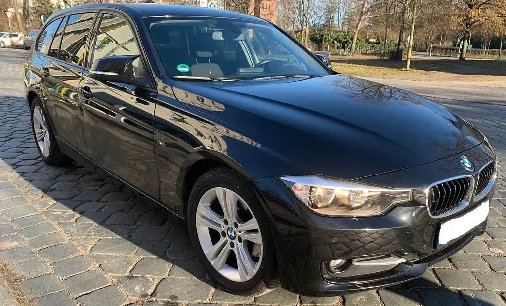 Gebraucht BMW 320 184 PS (135 kW) 2015 Schwarz Kombi