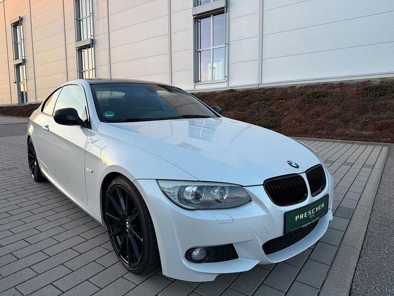 Gebraucht BMW 330 M Sport 245 PS (180 kW) 2011 Weiß Coupé