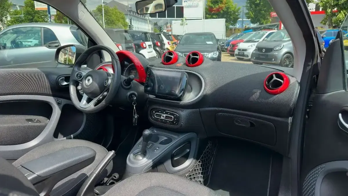 Usata Smart ForTwo Cabrio 90 CV (66 kW) 2017 Rosso Cabrio