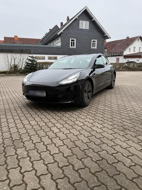 Gebraucht Tesla Model 3 RWD 239 kW (325 PS) 2022 Schwarz Limousine