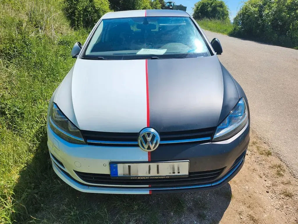 Używany VW Golf VII LOUNGE 86 KM (63 kW) 2016 Biały Sedan/Limuzyna