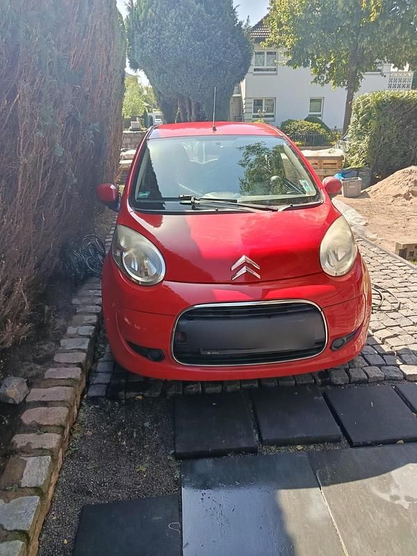 Rot Gebraucht 2010 Citroën C1 Kleinwagen | 1.300 € (Guter Preis) - Bild 1/4