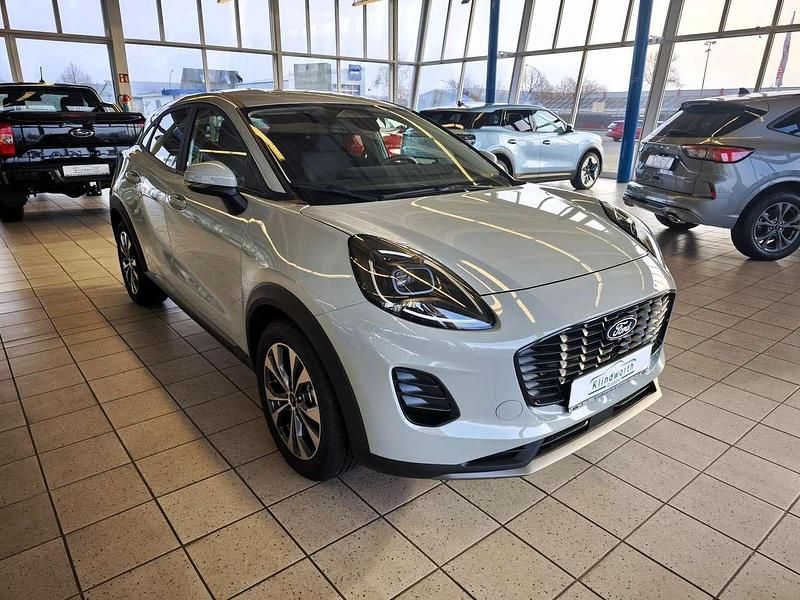 Neu Ford Puma Titanium 125 PS (91 kW) 2026 Cactus grey SUV