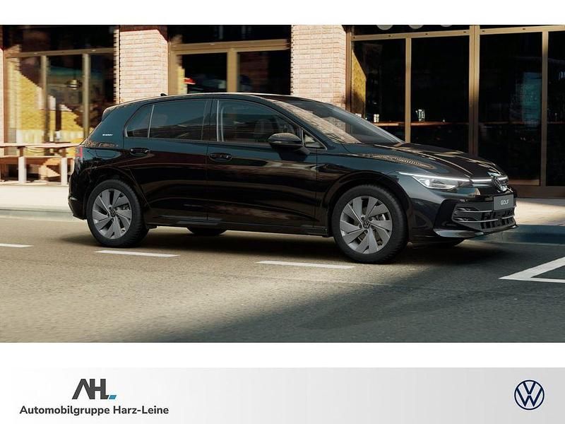 Neu VW Golf VIII 116 PS (85 kW) 2026 Schwarz Limousine