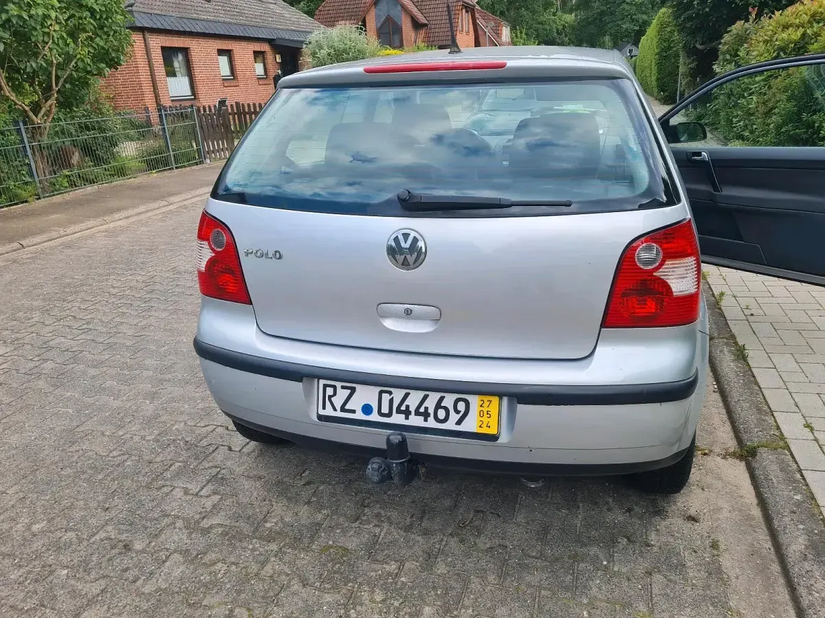 Gebraucht VW Polo 54 PS (39 kW) 2005 Silber Kleinwagen