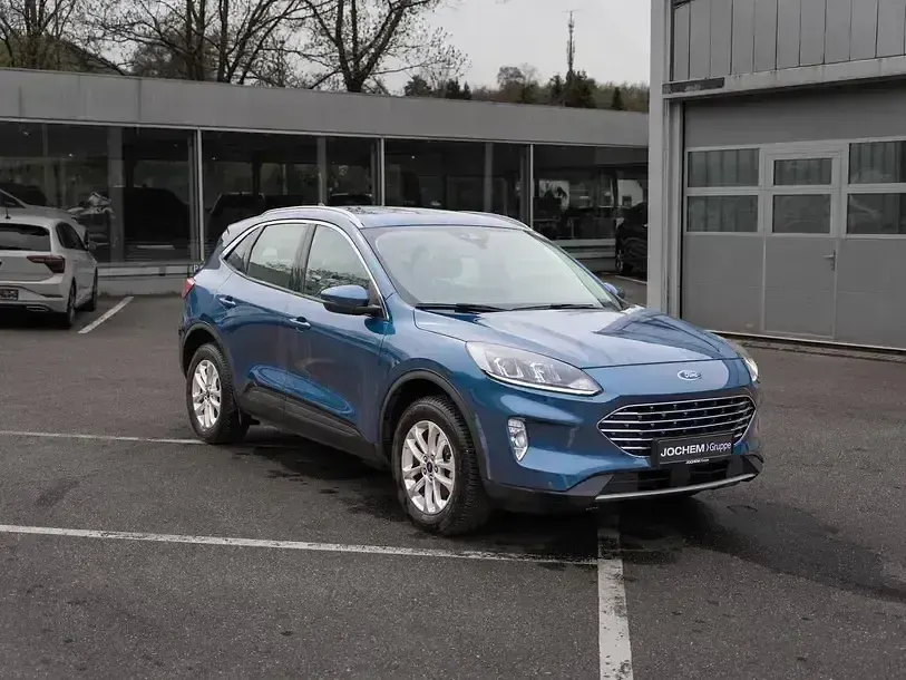 Gebraucht Ford Kuga Titanium 224 PS (164 kW) 2022 Blau SUV