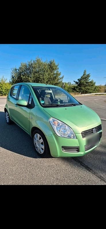 Grün Gebraucht 2009 Suzuki Splash Kleinwagen | 2.750 € (Superpreis) - Bild 1/4
