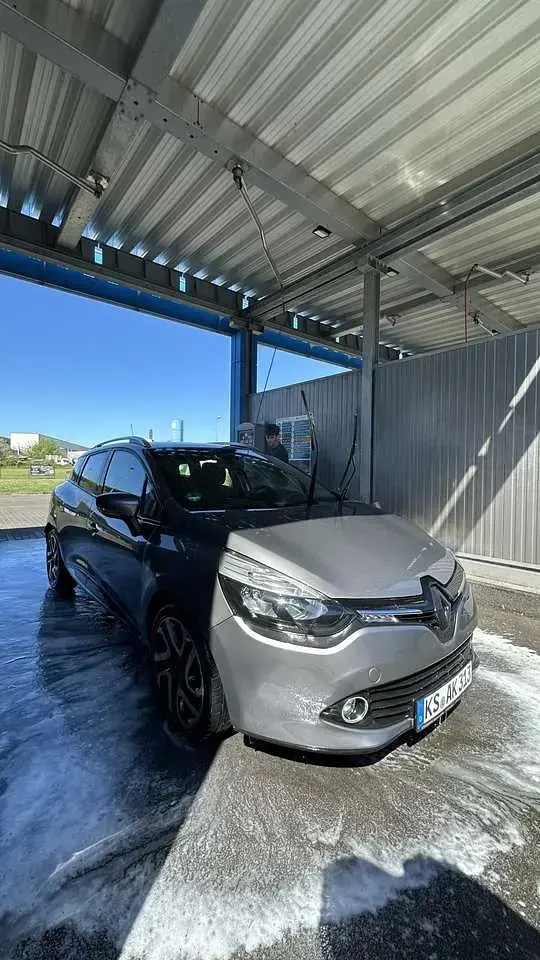 Gebraucht Renault Clio IV 106 PS (77 kW) 2015 Limousine