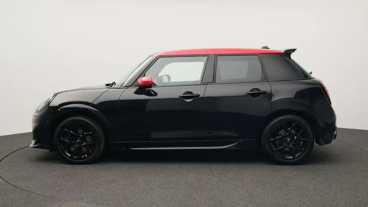 Gebraucht Mini John Cooper Works 156 PS (114 kW) 2025 Schwarz Kleinwagen