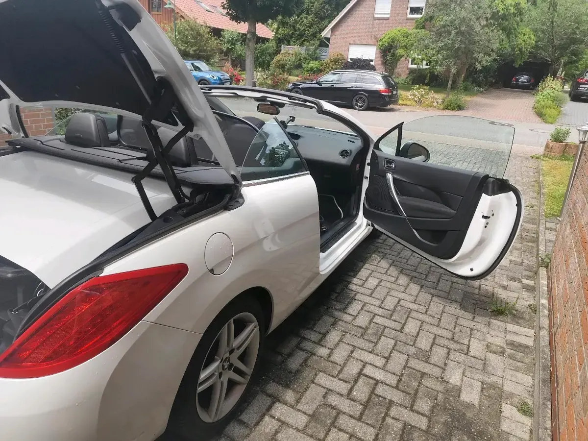 Gebraucht Peugeot 308 CC 120 PS (88 kW) 2011 Weiß Cabrio