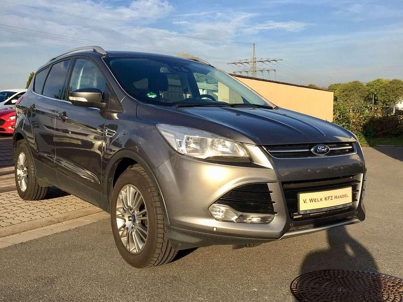 Gebraucht Ford Kuga Titanium 150 PS (110 kW) 2013 Sterling gray (foe) SUV