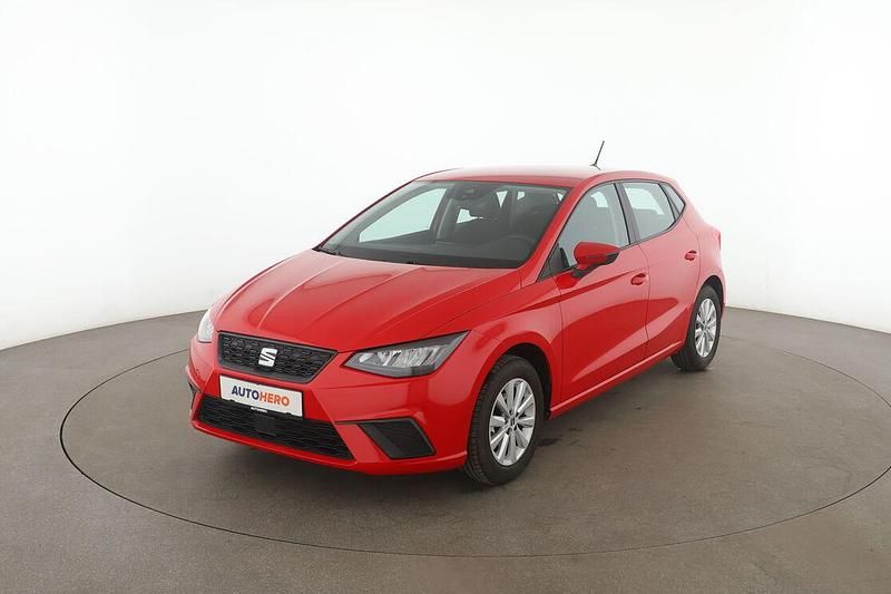 Rot Gebraucht 2022 Seat Ibiza Reference Limousine | 15.090 € (Guter Preis) - Bild 1/3