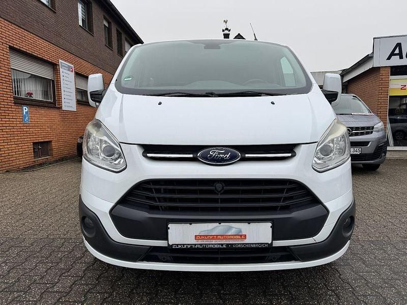 Gebraucht Ford Tourneo 155 PS (114 kW) 2014 Weiß Van / Kleinbus
