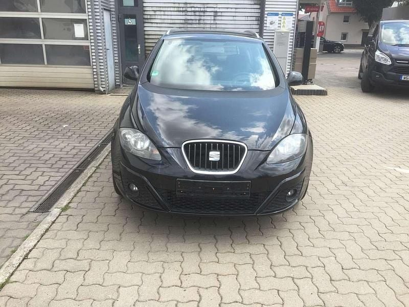 Gebraucht Seat Altea XL 125 PS (91 kW) 2013 Schwarz Van / Kleinbus