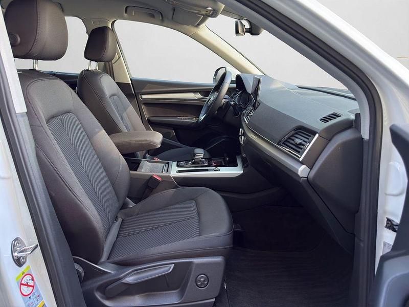 Gebraucht Audi Q5 Basis 204 PS (150 kW) 2025 Gletscherweiß metallic (metallic) SUV