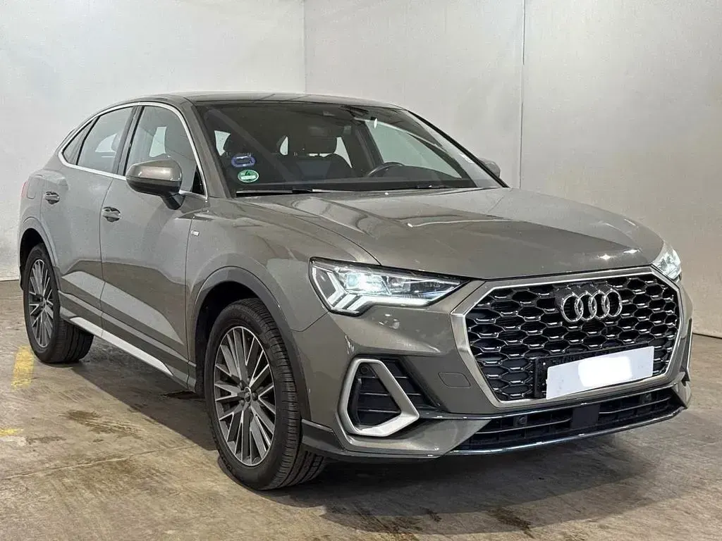 Gebraucht Audi Q3 Sportback S-Line 150 PS (110 kW) 2023 Grau SUV